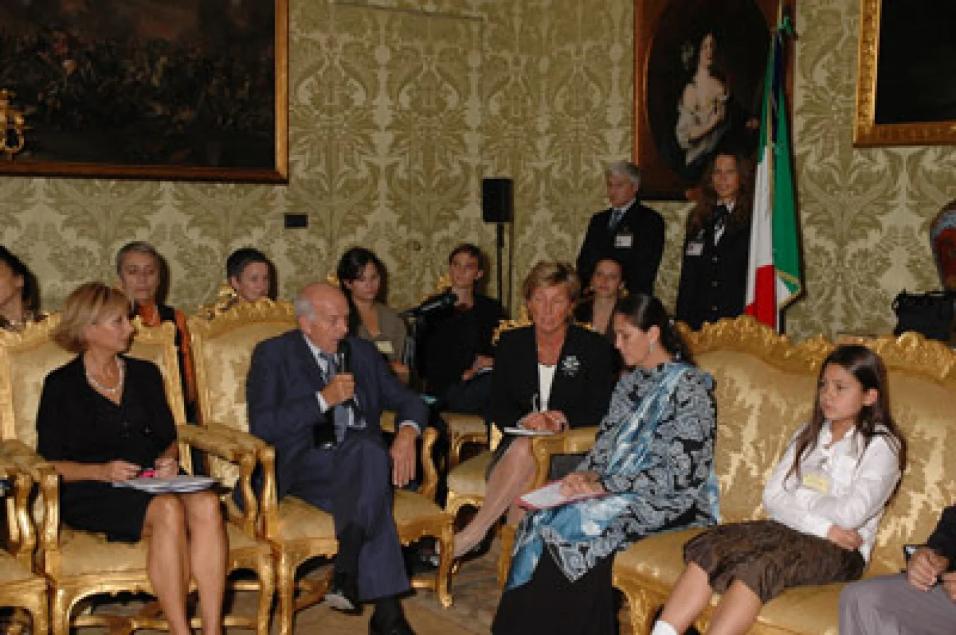 img_1574_robin_lim_speech_to_parliament_of_italy.jpg
